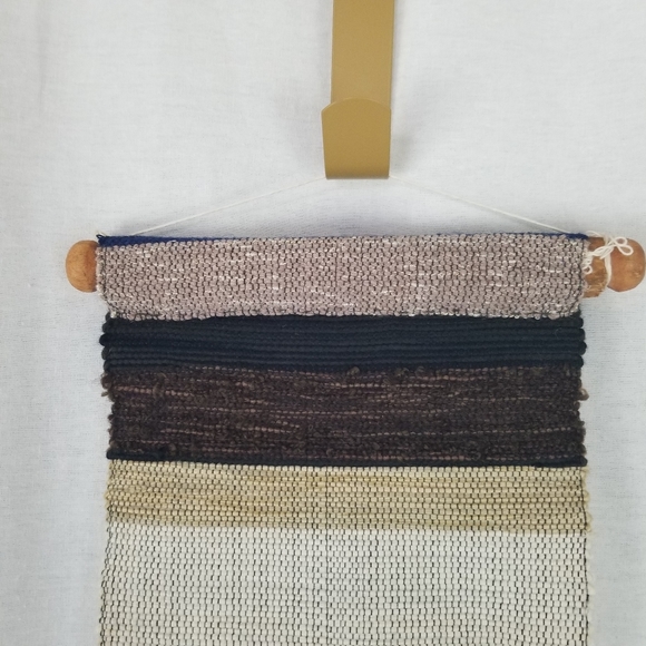 Vintage wall tapestry of vase - Picture 9 of 9